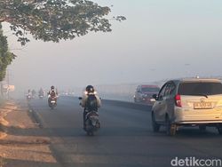 Pontianak Darurat Karhutla, Kabut Asap Picu Kenaikan Kasus ISPA