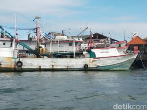 Nelangsa Nasib AKP di Benoa, Jaminan Ketenagakerjaan Barang Mewah