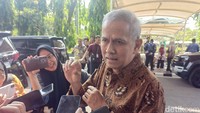 Bos LPS Klaim Masyarakat Tidak Lagi Makan Tabungan