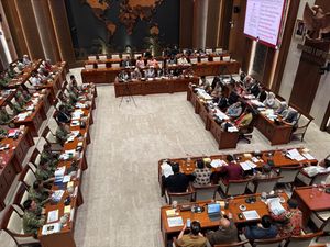 Komisi I DPR Setujui Hibah Kapal Induk Giuseppe Garibaldi dari Italia ke RI