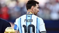 Video Viral Messi Diam Saat Paredes Serang Gavi, Netizen Debat