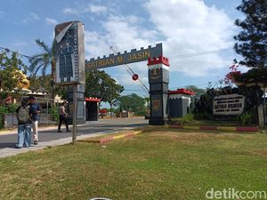 Bupati Lombok Barat Diduga Dititipkan di Mako Brimob Polda NTB