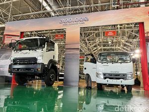 Dari Karawang untuk Dunia, Isuzu Ekspor Truk ke 25 Negara
