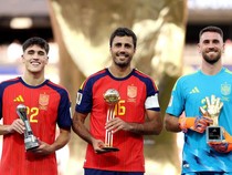 Spanyol Tak Cuma Juara, 3 Pemainnya Sabet Trofi