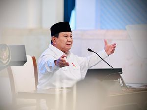 Prabowo Mau Basmi Rentenir-Tengkulak Lewat Kopdes, RI Hemat Ratusan Triliun
