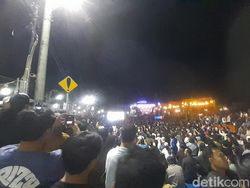 Ribuan Warga Padati Nobar Final Piala Dunia Bersama Gubsu Bobby di Gunungsitoli