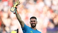 Unai Simon Bikin Rekor Piala Dunia, Puji Lini Belakang Spanyol