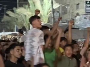Warga Gaza Pun Sambut Spanyol yang Tekuk Argentina