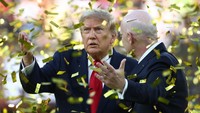 Trump Disoraki dan Dicemooh Saat Serahkan Trofi Piala Dunia 2026