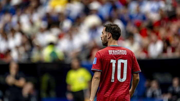 Bernardo Silva of Portugal during the 2026 World Cup at NRG Stadium in Houston, United States, on June 23, 2026. (Photo by Stefan Koops/EYE4IMAGES/NurPhoto via Getty Images)
