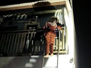 Wanita Dikunci OTK dalam Daycare di Tangsel, Polisi-Damkar Evakuasi