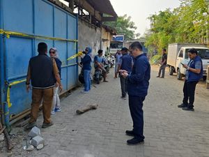 Cemari Sungai Cisadane, 3 Perusahaan Tak Berizin di Teluknaga Banten Disegel