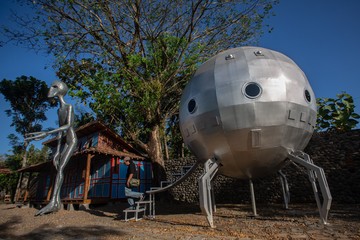 Menjelajah Dunia Alien di Festival UFO Indonesia 2026