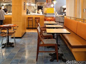 Freckles Pizza Studio, Resto Mungil Nuansa Japandi Minimalis di Kebayoran Baru