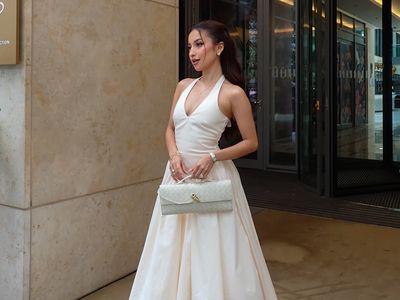 Gaya Jennifer Coppen Ultah ke-25 Usai Jadi Istri, Anggun Pakai Dress Putih