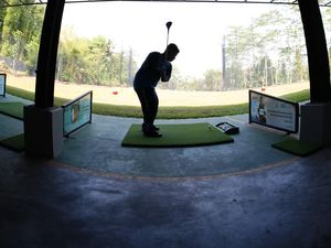 Materi Tak Biasa MPLS SMA di Jogja: Main Golf