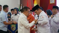 Lantik PMI Bengkulu, Jusuf Kalla Pesan Mengabdi untuk Kemanusiaan