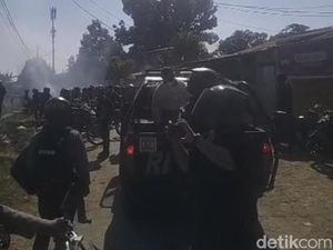 Konstatering Lahan di Borong Makassar Ricuh, Warga Lempari Polisi