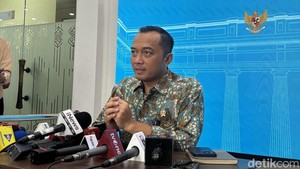 Prabowo Mau Luncurkan Motor Listrik Nasional, Istana: Kurangi Konsumsi BBM
