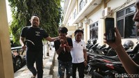 Brutalnya Maling HP Semarang Bacok Korban hingga Telinga Nyaris Putus