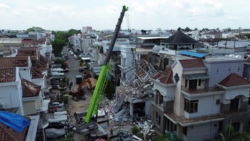 1 Korban Tewas Kembali Ditemukan di Reruntuhan Perumahan Elite di Medan