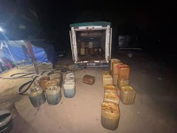 Polda Riau Ungkap Kasus BBM Subsidi: 3 Tersangka Ditangkap, 2 Truk Disita