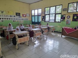 SDN Keramat Serang Hanya Terima 7 Siswa Baru, Belajar Digabung Kelas 2