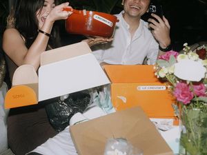 Spesial! Glenca Chysara Dapat Kado Panci Mahal dari Suami saat Ultah ke-31