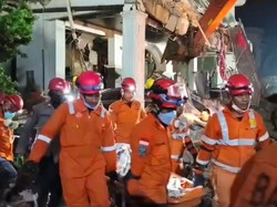 1 Korban Rumah Mewah Meledak di Medan Ditemukan Tewas di Reruntuhan