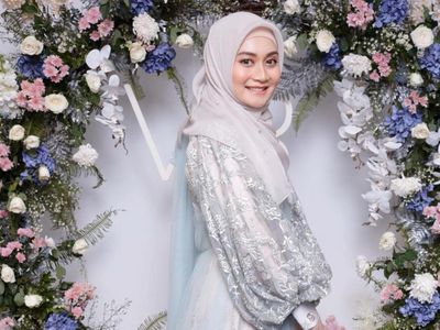 Ayu Pratiwi Umumkan Telah Menikah