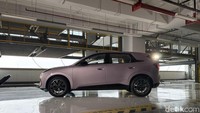 Canggih! Mobil Listrik Rp 300 Jutaan dari BAIC Bisa Parkir Sendiri