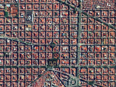 Rahasia Tata Kota Barcelona Kotak-kotak, Ternyata Bukan Kebetulan