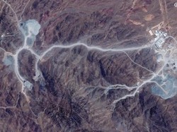 Trump Ancam Bombardir Gunung Pickaxe di Iran, Apa Pentingnya?