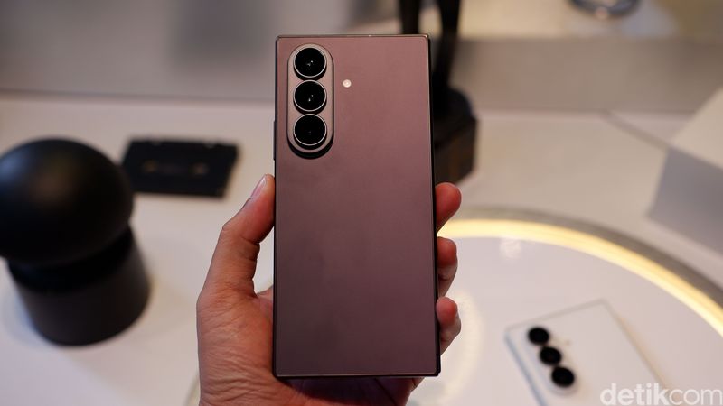 Review Galaxy Z Fold8 Ultra, Makin Matang dan Tahan Lama