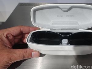 Blak-blakan Teknologi di Balik Kacamata Pintar Pertama Samsung