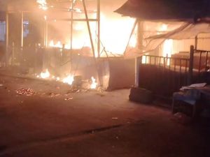 Kebakaran Ruko di Pasar Ciputat Padam, Diduga Akibat Korsleting