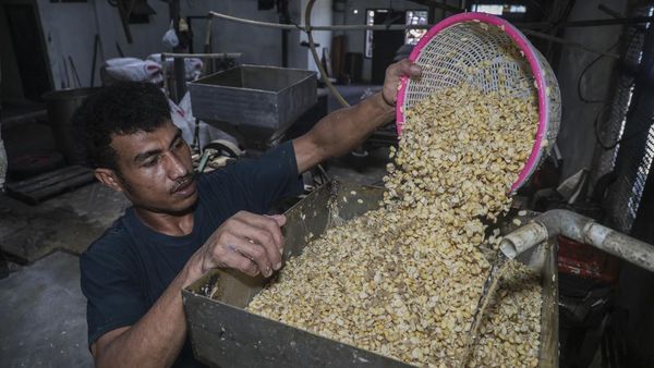 Subsidi Kedelai Jaga Asa Perajin Tahu Tempe