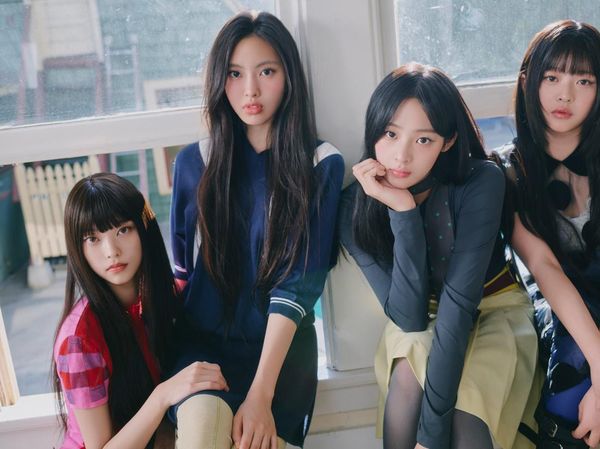 NewJeans Tampil dengan 4 Personel Tanpa Danielle, Tuai Pro Kontra Fans