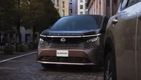 Nissan Elgrand Terbaru Meluncur, Harga Mulai Rp 750 Jutaan