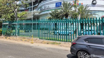Banyak Mal Kini Pasang Pagar Tinggi, Mendag Buka Suara