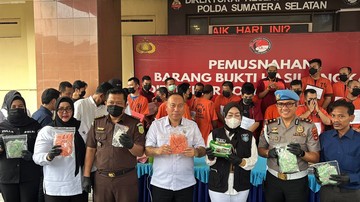 Polda Sumsel Musnahkan Barang Bukti Narkotika Senilai Rp 7,9 Miliar