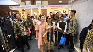 Buka Bazar Bhayangkari 2026, Selvi Gibran Harap Kemajuan UMKM