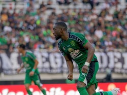 Senangnya Yann Mabella Cetak Gol Perdana Bareng Persebaya