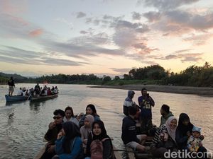 Sungai Serayu Banyumas Surut, Wisata Perahu Dadakan Panen Cuan