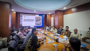 Viva Yoga Usulkan Pembukaan Kawasan Baru Transmigrasi di Kuansing