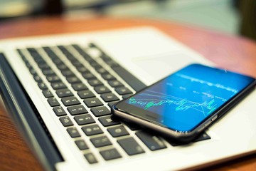 IHSG Melemah Tipis, Simak Rekomendasi Saham Hari Ini