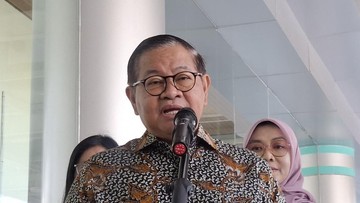 Urai Macet Cakung, Pramono Gratiskan Parkir Kontainer Kosong di Tanah Merdeka