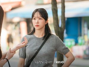 Hani EXID Pindah Agensi, Kini Serumah Song Ji Hyo