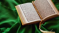 Bacaan Surat Yasin Ayat 1-83 Lengkap Keutamaan Membaca Malam Jumat
