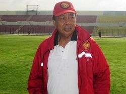 Legenda Sepakbola Indonesia M Basri Meninggal Dunia
